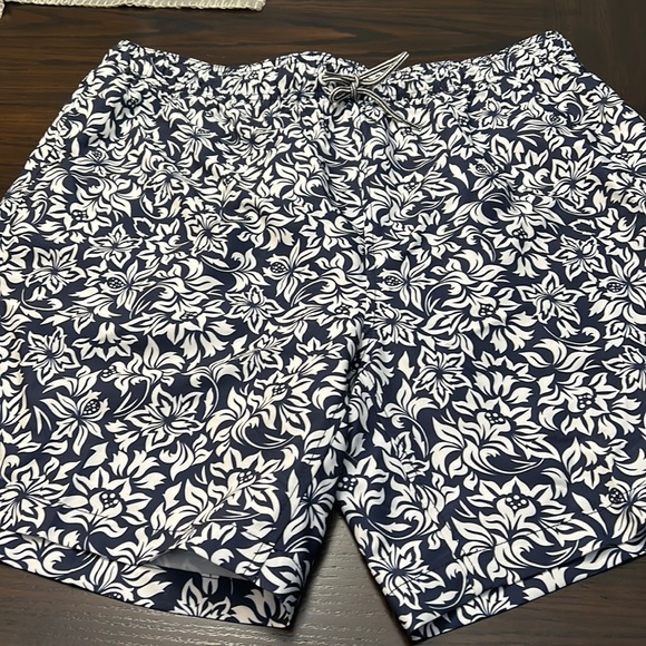 NWT. Men’s bathing suit. - Picture 1 of 4
